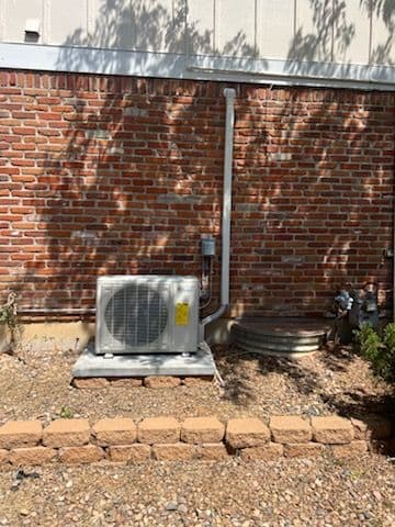 Gallery photos for Energy-Efficient Senville Mini Split Installation: Image #2