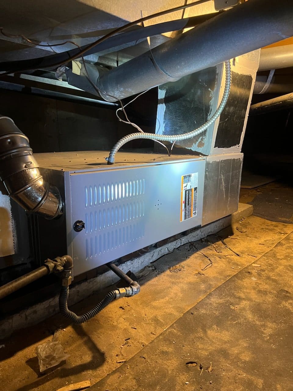 Year-Round Comfort with HVAC Maintenance Plans image