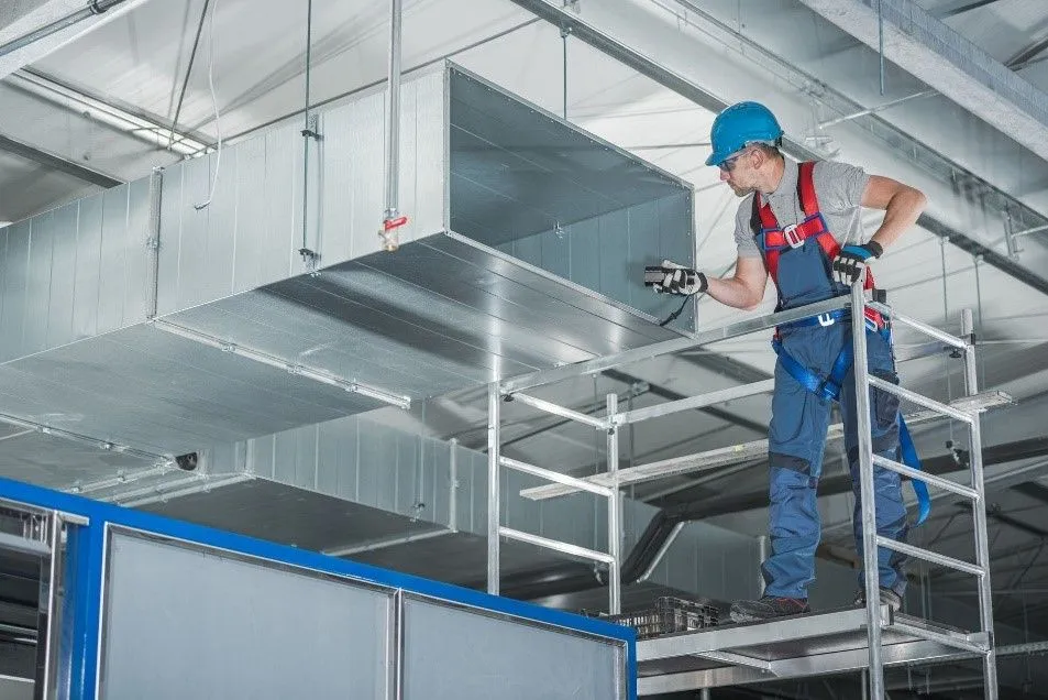 How Emergency HVAC Repair Services Ensure Safety and Comfort in Aurora?